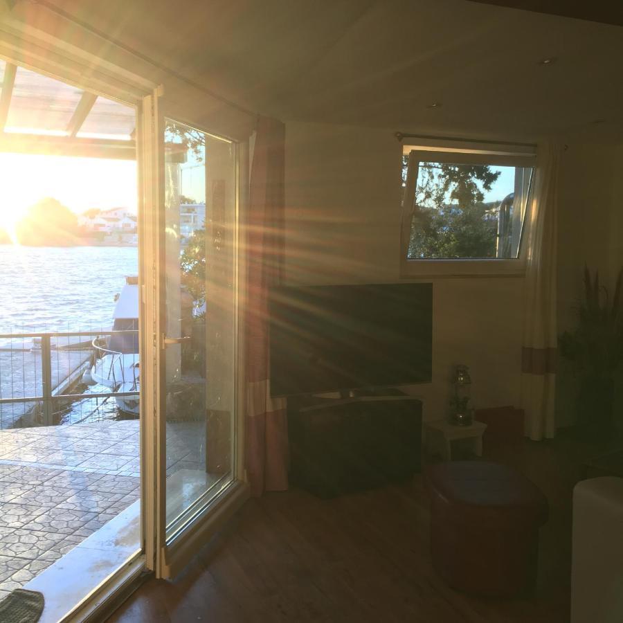 Apartment Jakov With Boat Mooring Žaborić Extérieur photo